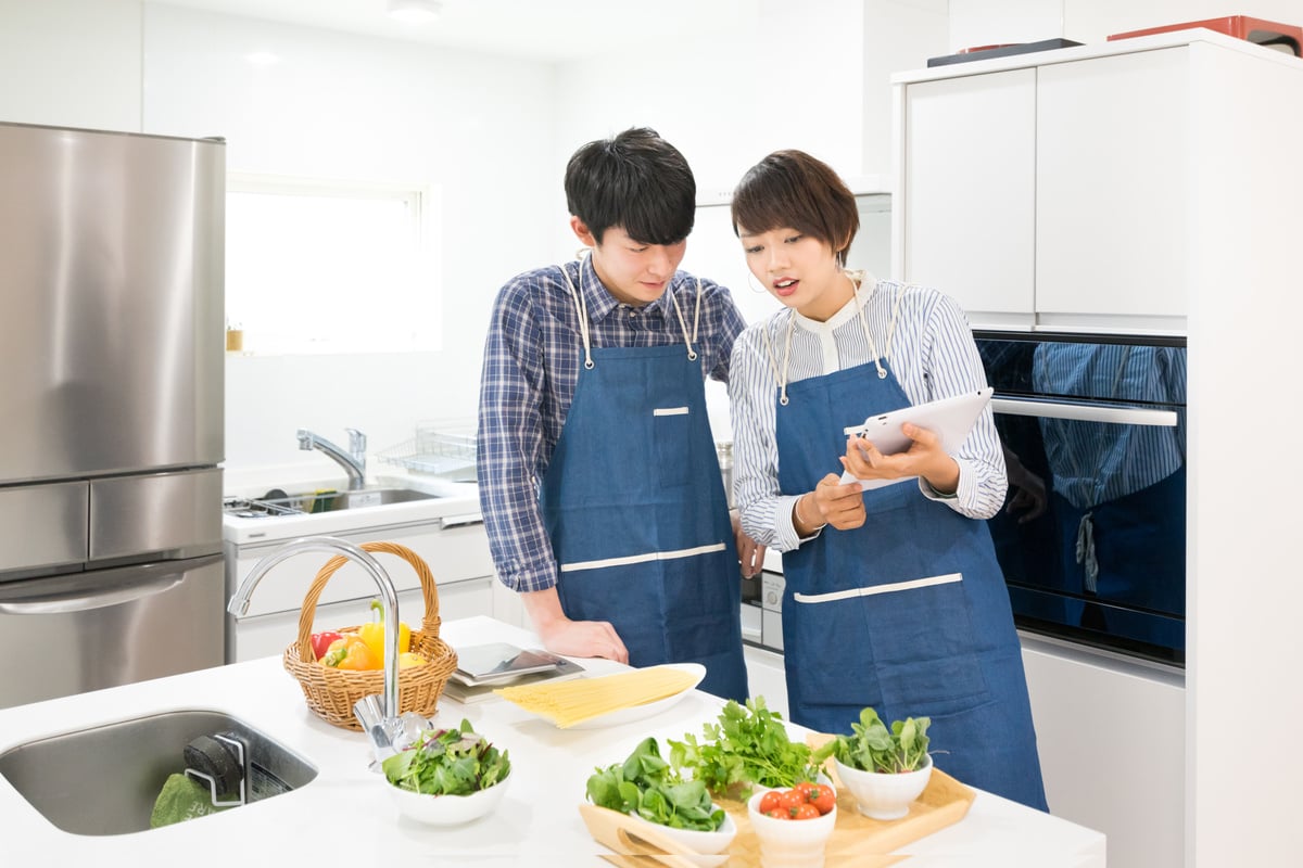 Cooking, Couple, Couple (Tablet PC)